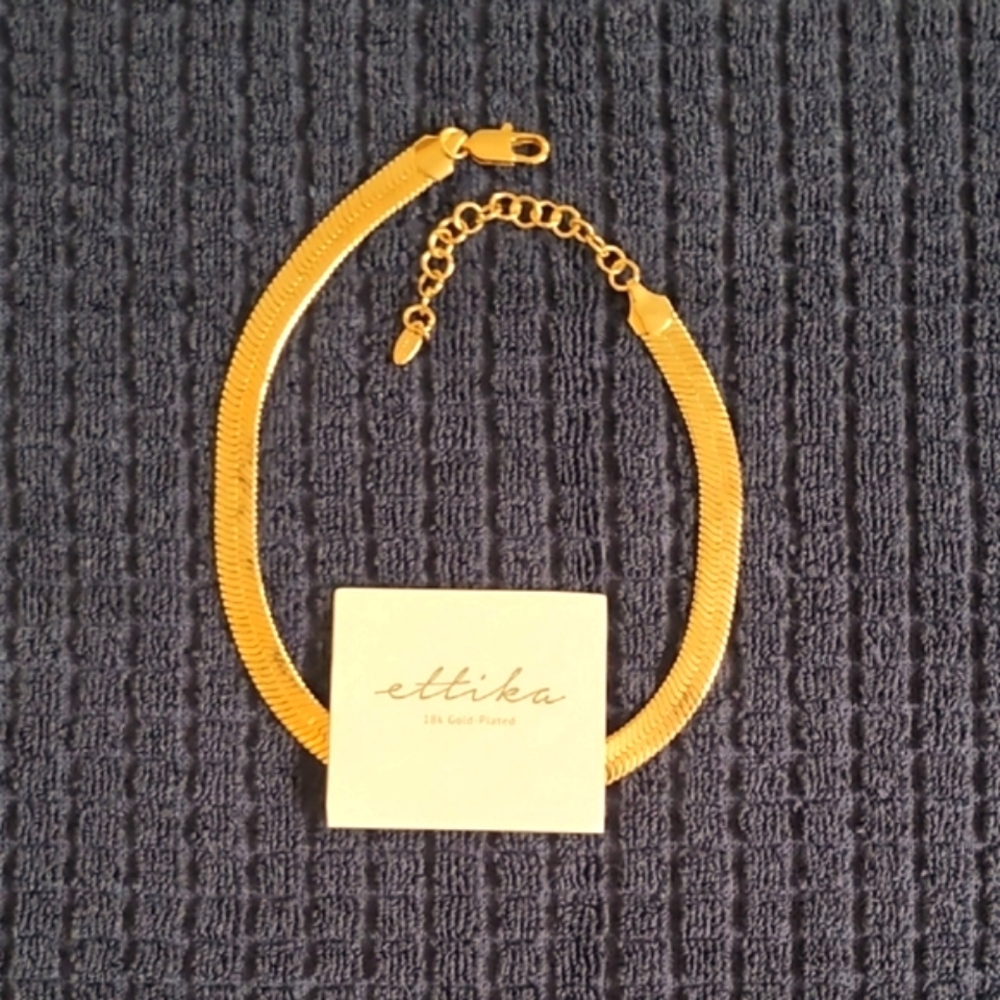 NWT Ettika Gold Plated Necklace